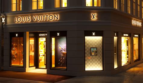 immagini di louis vuitton|louis vuitton italy official website.